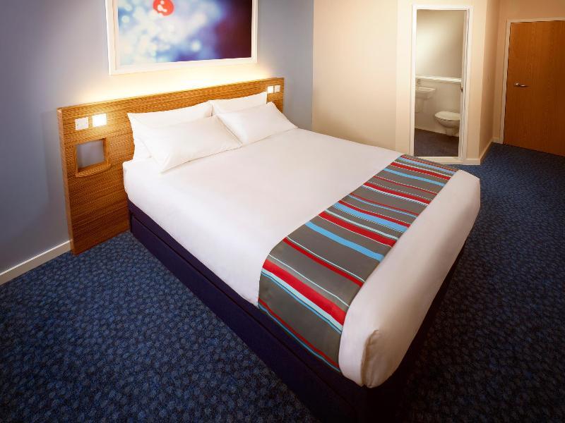 Travelodge Kendal Exterior photo